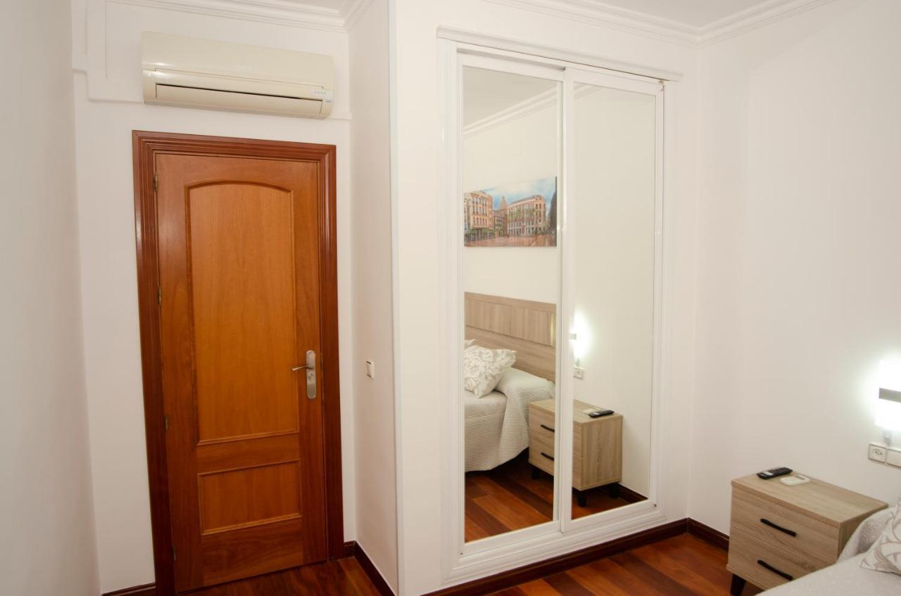 Casa Del Patio Andaluz Hotel Малага Екстериор снимка